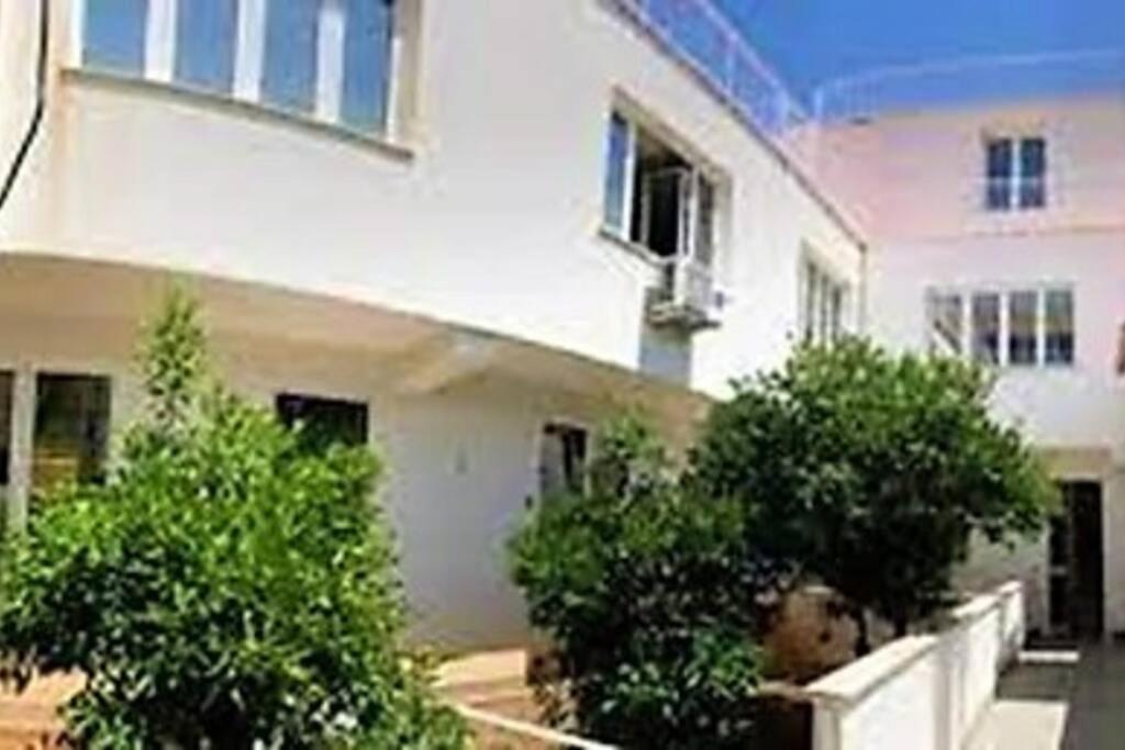 Bertie'S Mondello Daire Palermo Dış mekan fotoğraf